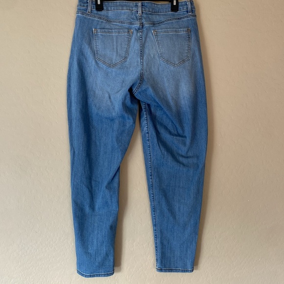 Lane Bryant, size 14, boyfriend, distressed jeans - Picture 5 of 7